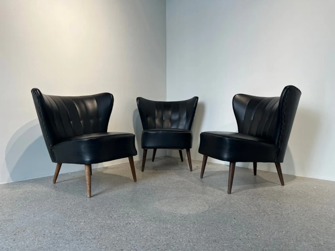 Sofa (3) - plastic, wood - Cocktail chairs - Vintage Wing-backed chairs