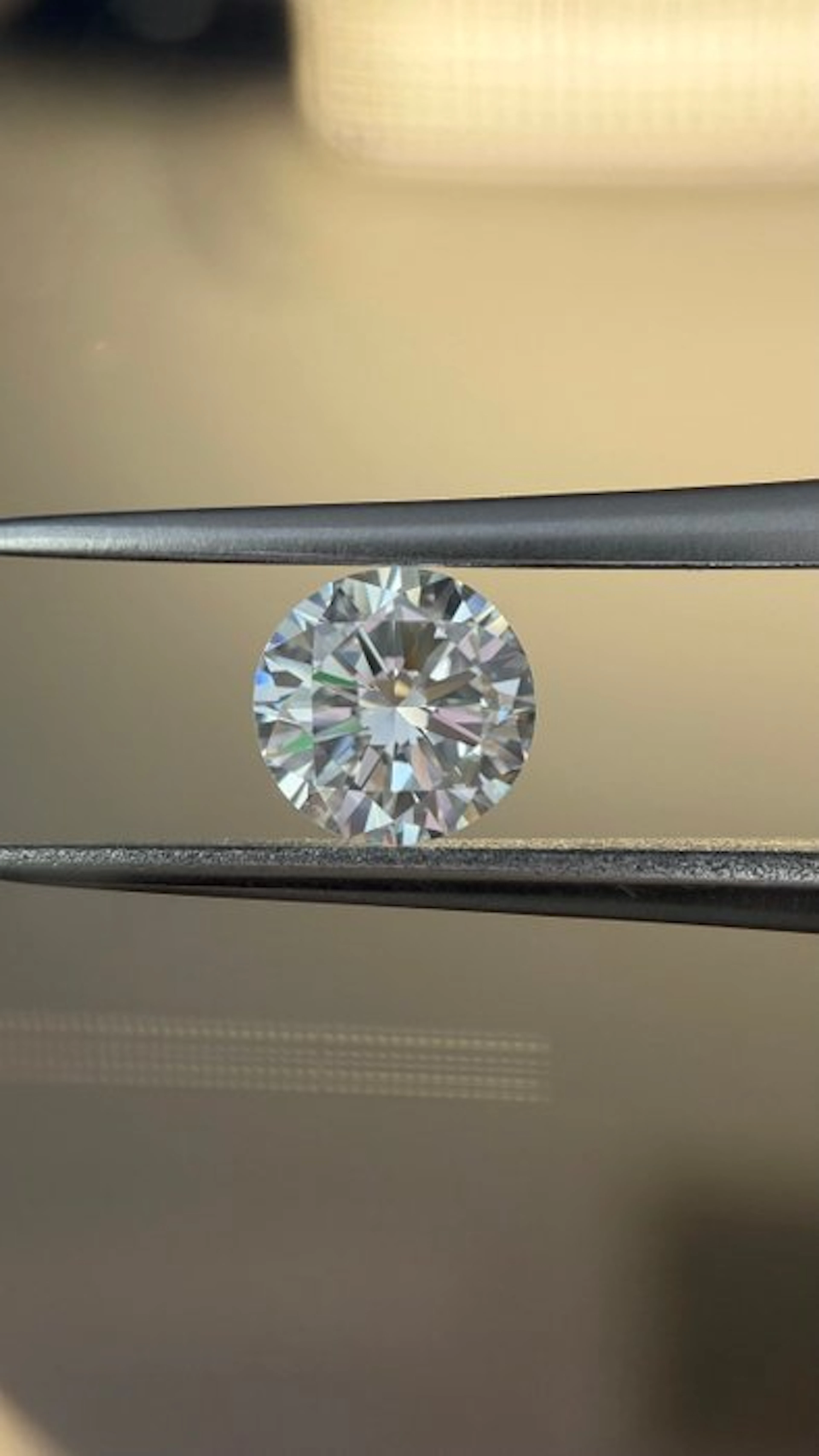 1 pcs Diamond (Natural) - 0.56 ct - Round - F - IF - HRD Antwerp