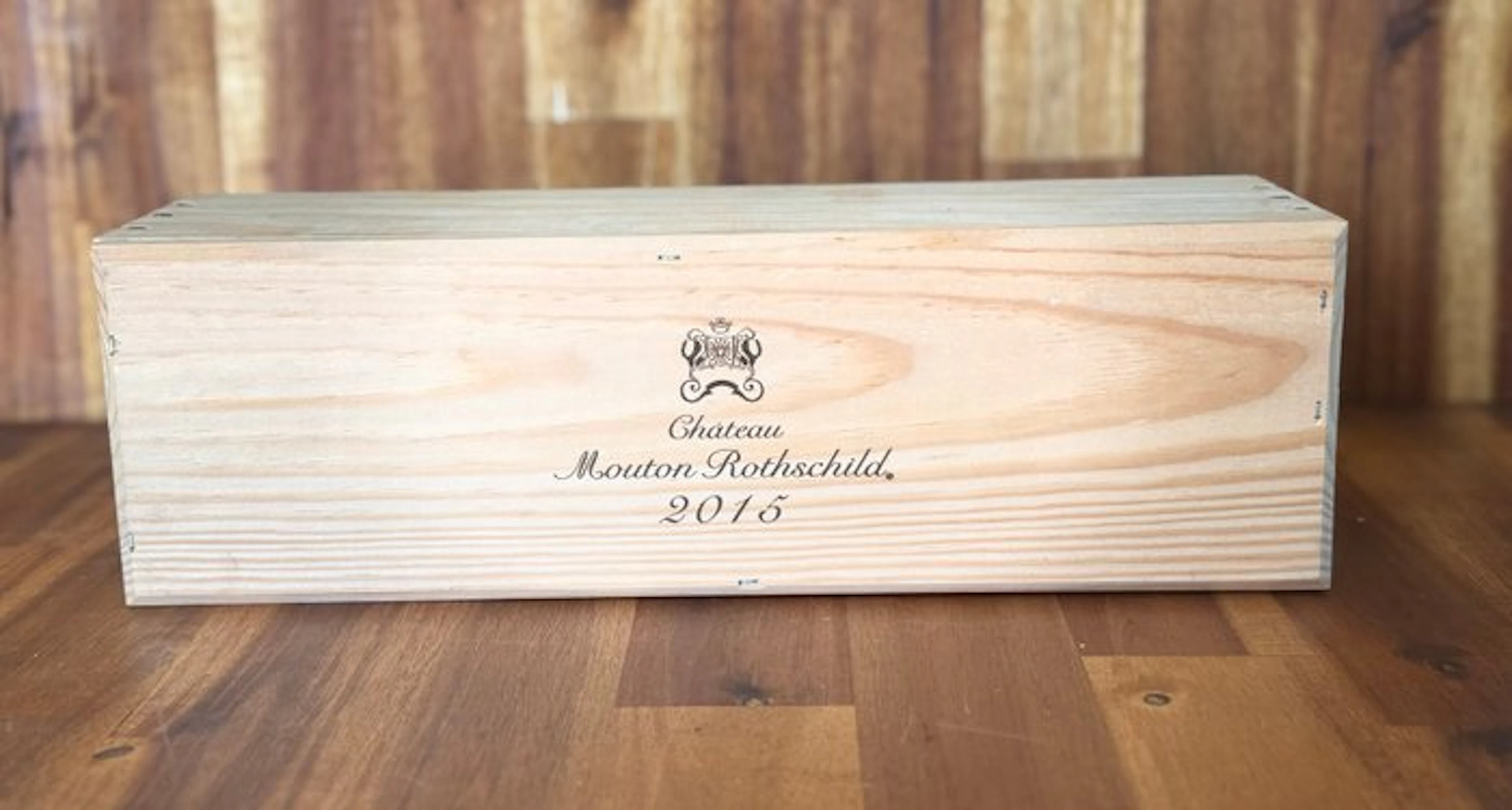 2015 Chateau Mouton Rothschild - Pauillac 1er Grand Cru...