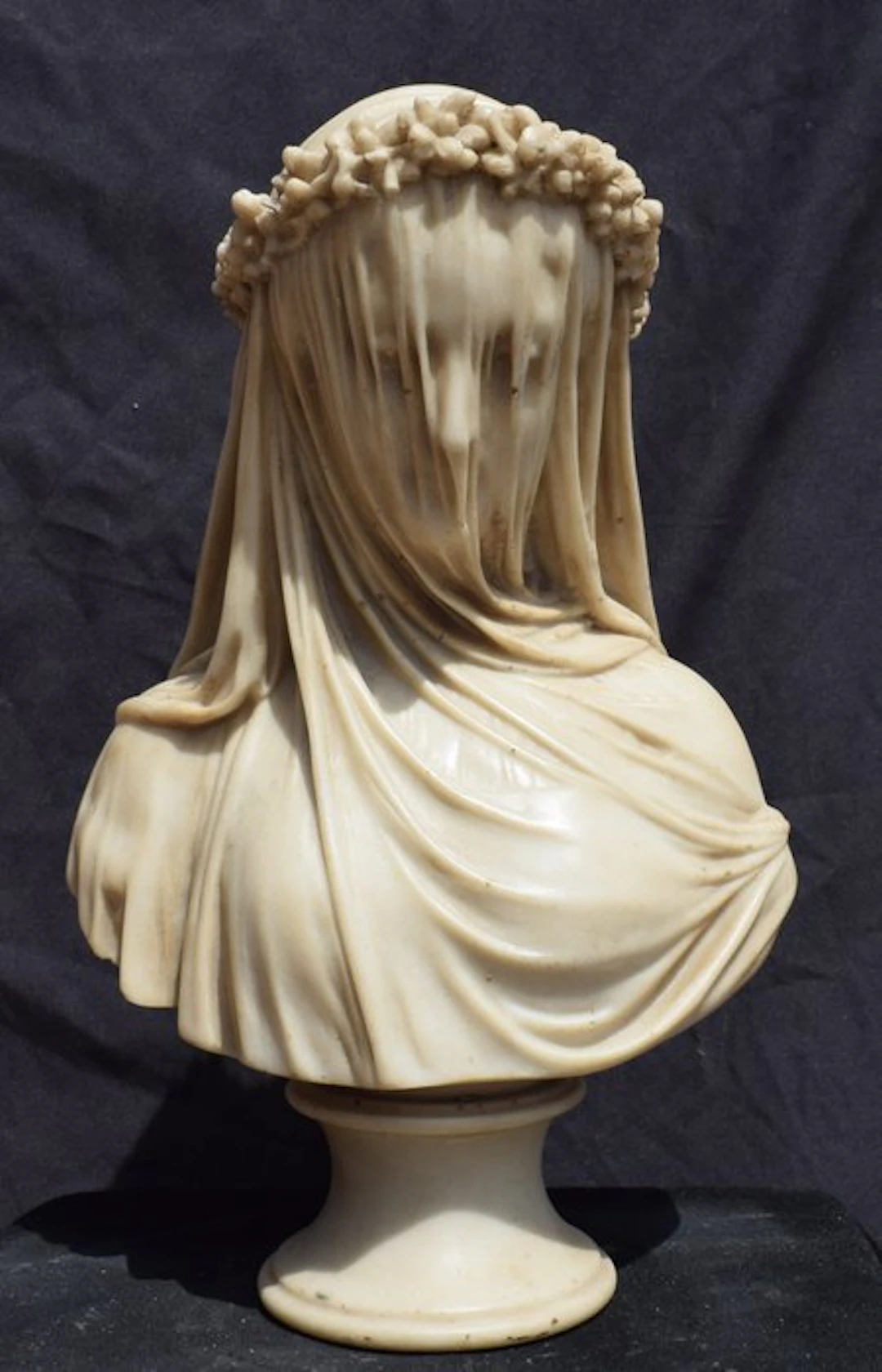 Sculpture, Vergine Velata - 6 kg - 35 cm - Reconstituted Carrara marble