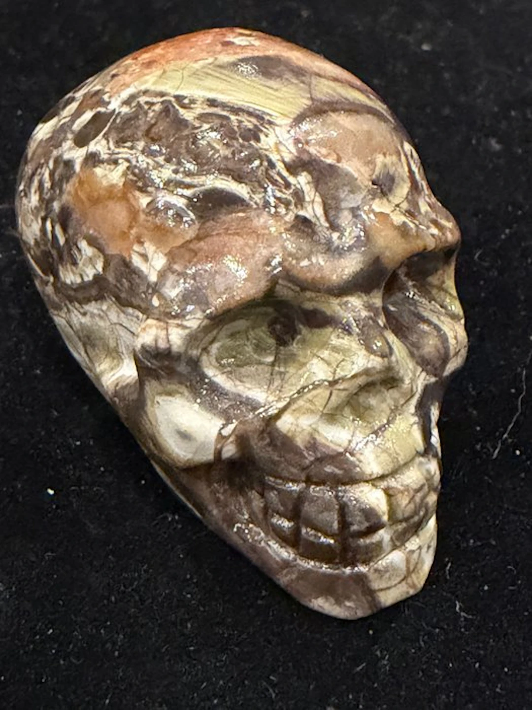 Figure - Hand-Carved Grey Agate Skull – Natural Stone Sculpture