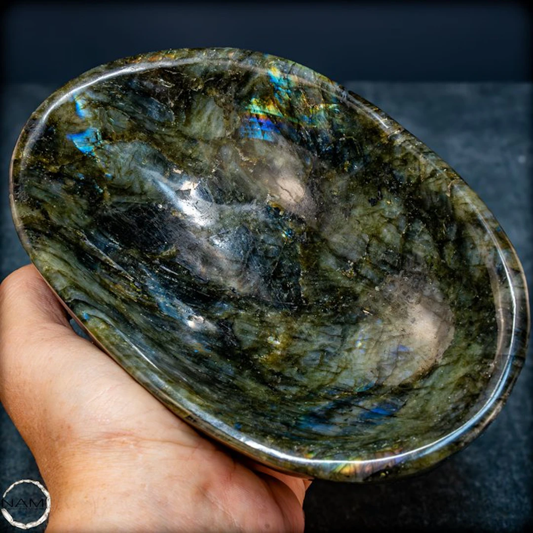 Natural labradorite shell – intense blue shimmer
