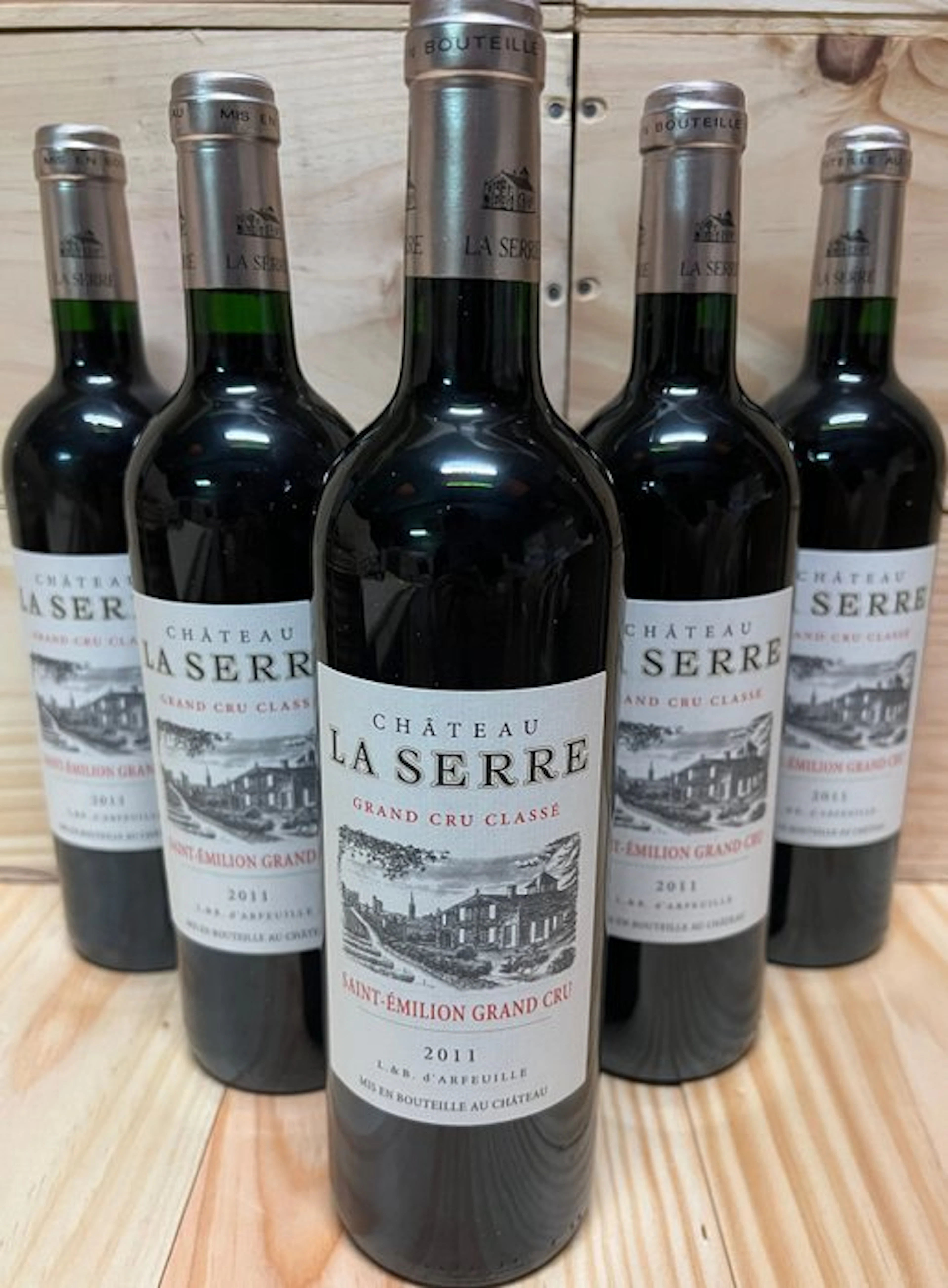 2011 Chateau La Serre - Saint-Émilion Grand Cru Classé - 6 Bottles (0.75L)