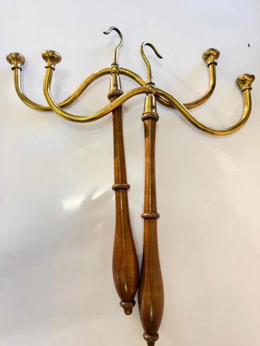 Coat rack (2) - Brass (yellow-gold brass).Wood (hardwood...