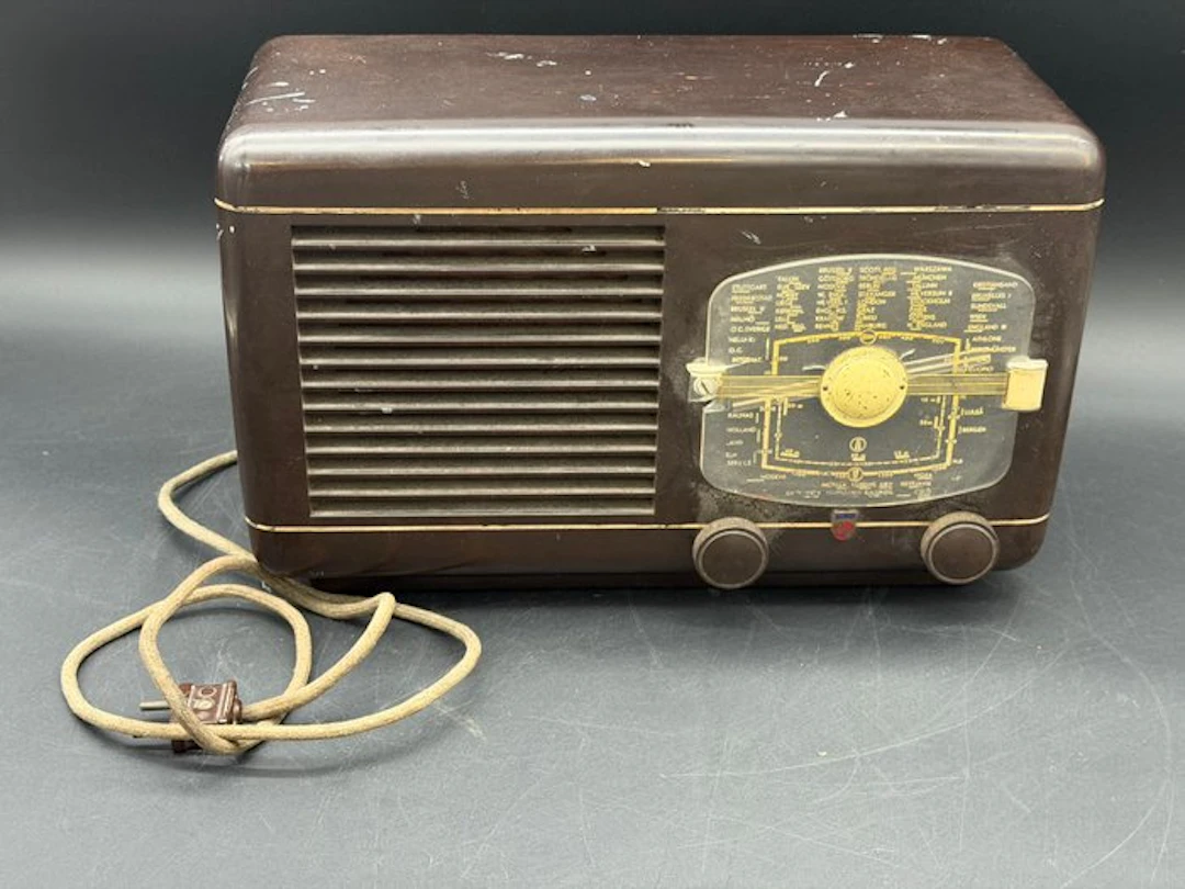 Philips - BX380A Tube radio