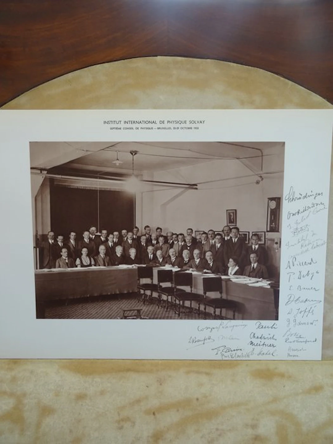 S. Creuz - Cinquantenaire du Premier Conseil de Physique Solvay