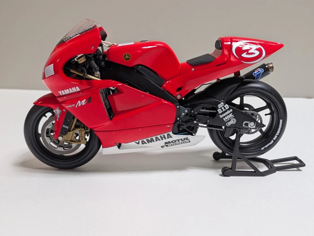 MiniChamps 1:12 - Model motorcycle - Yamaha YZR-M1 - Max Biaggi