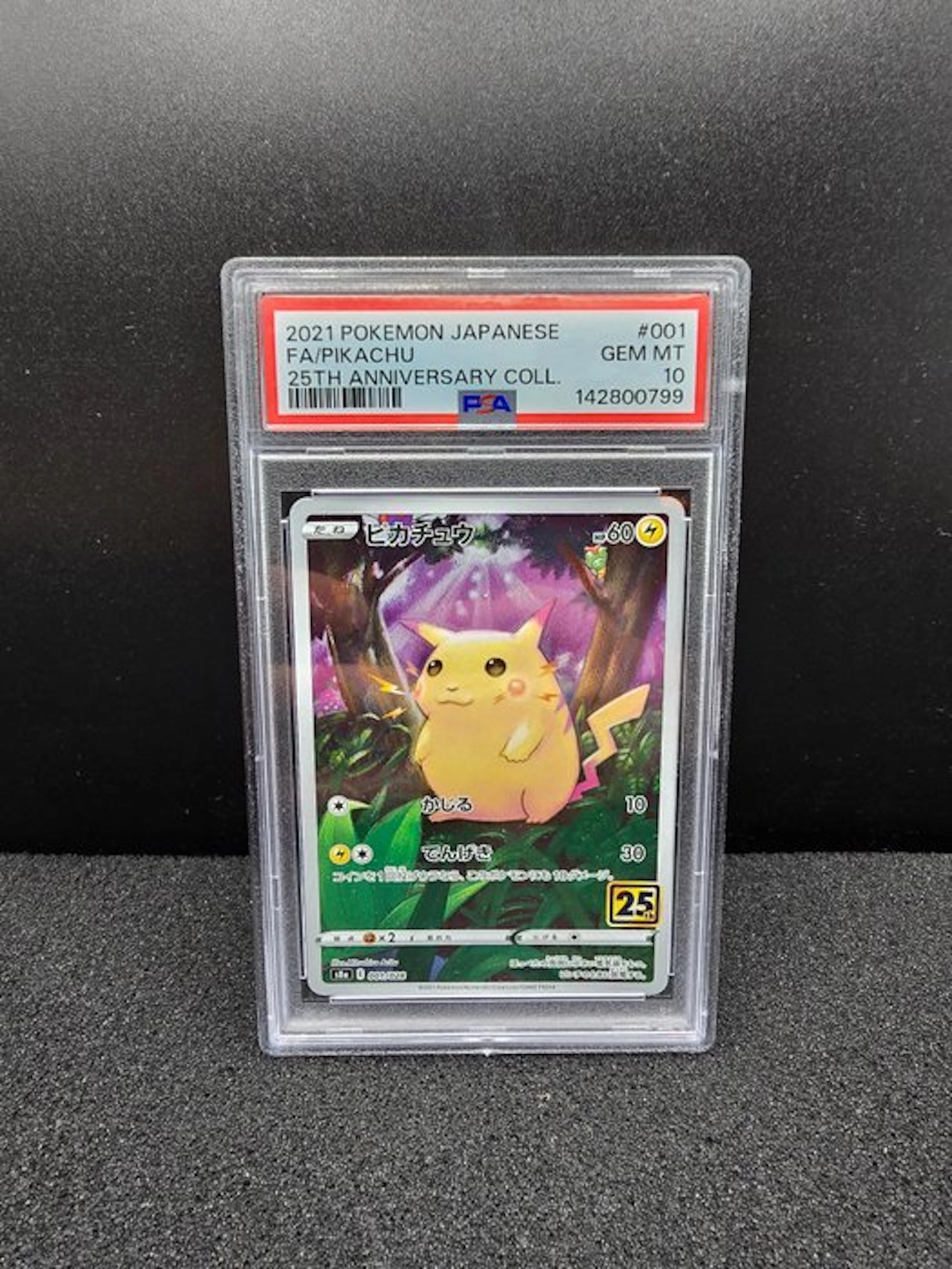 Pokémon - 1 Graded card - Pikachu #001 Full art, Foil - PSA 10 - Various sets
