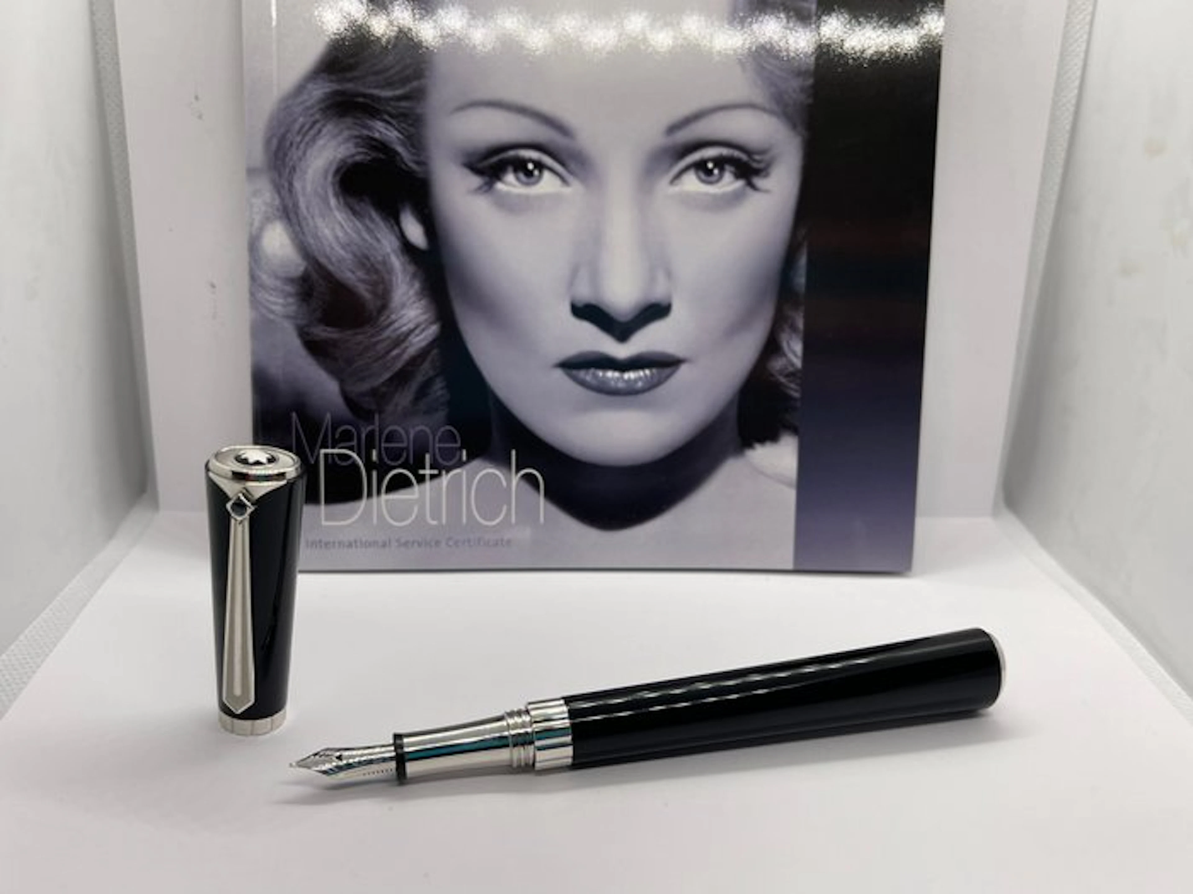 Montblanc - Special Edition - Marlene Dietrich - Fountain pen