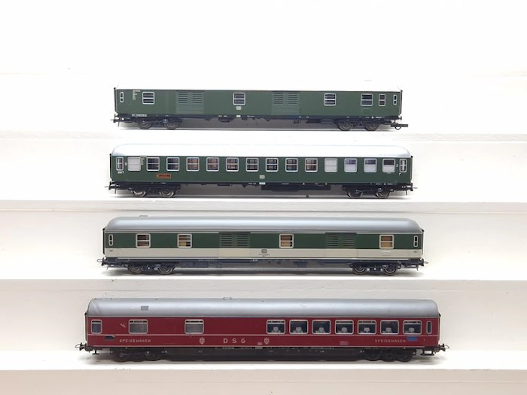 Roco H0 - 44398/44744/45004/45302 - Model train passenger...