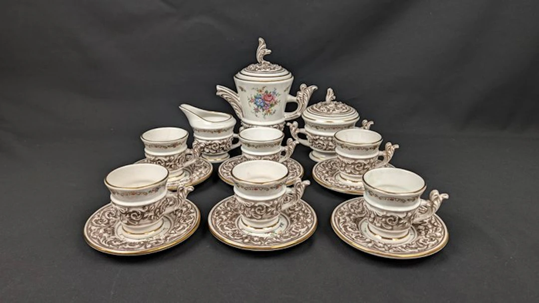 Capodimonte - Tea service (15) - Porcelain - For 6 people