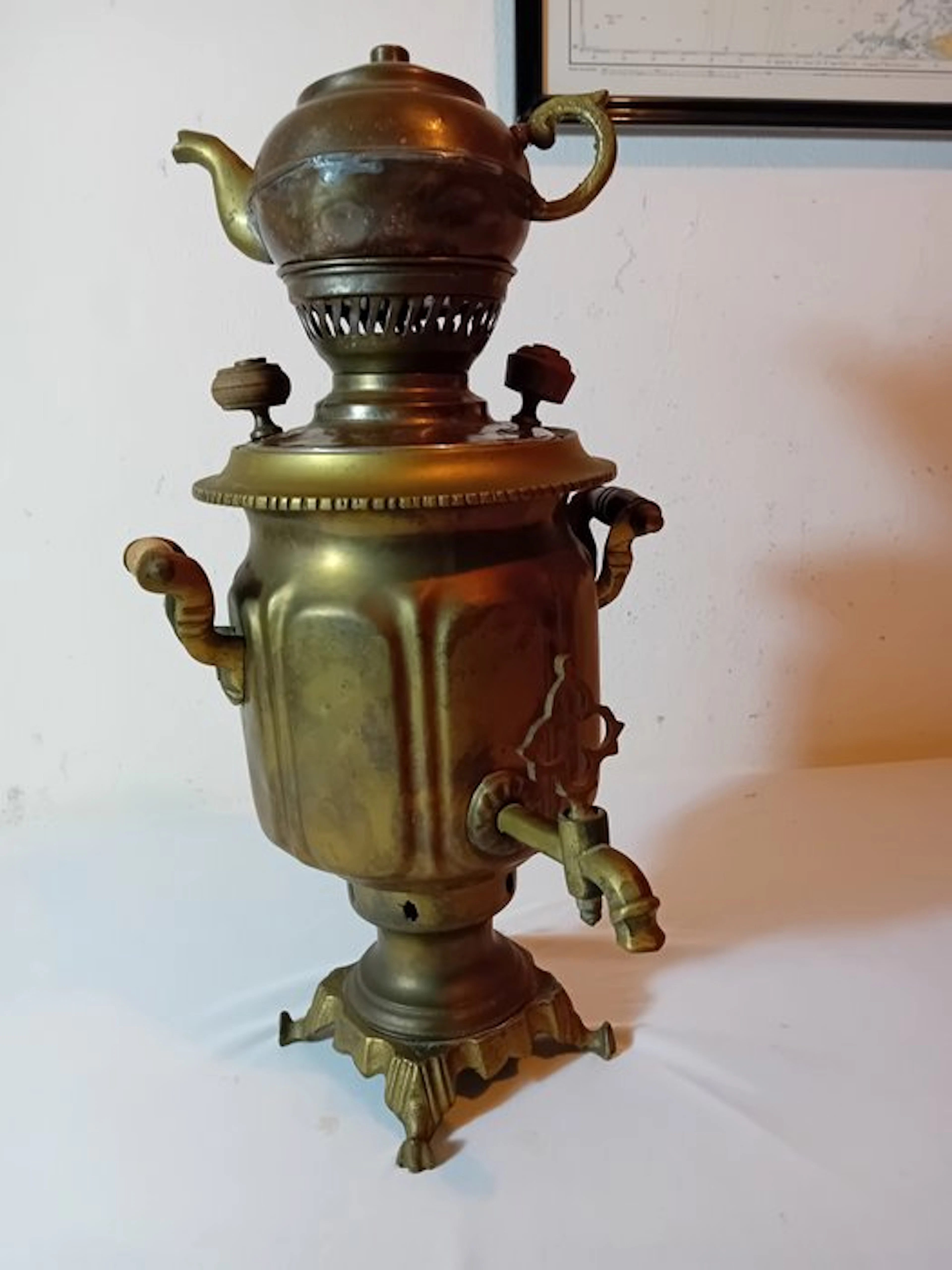 Samovar (2) - Brass
