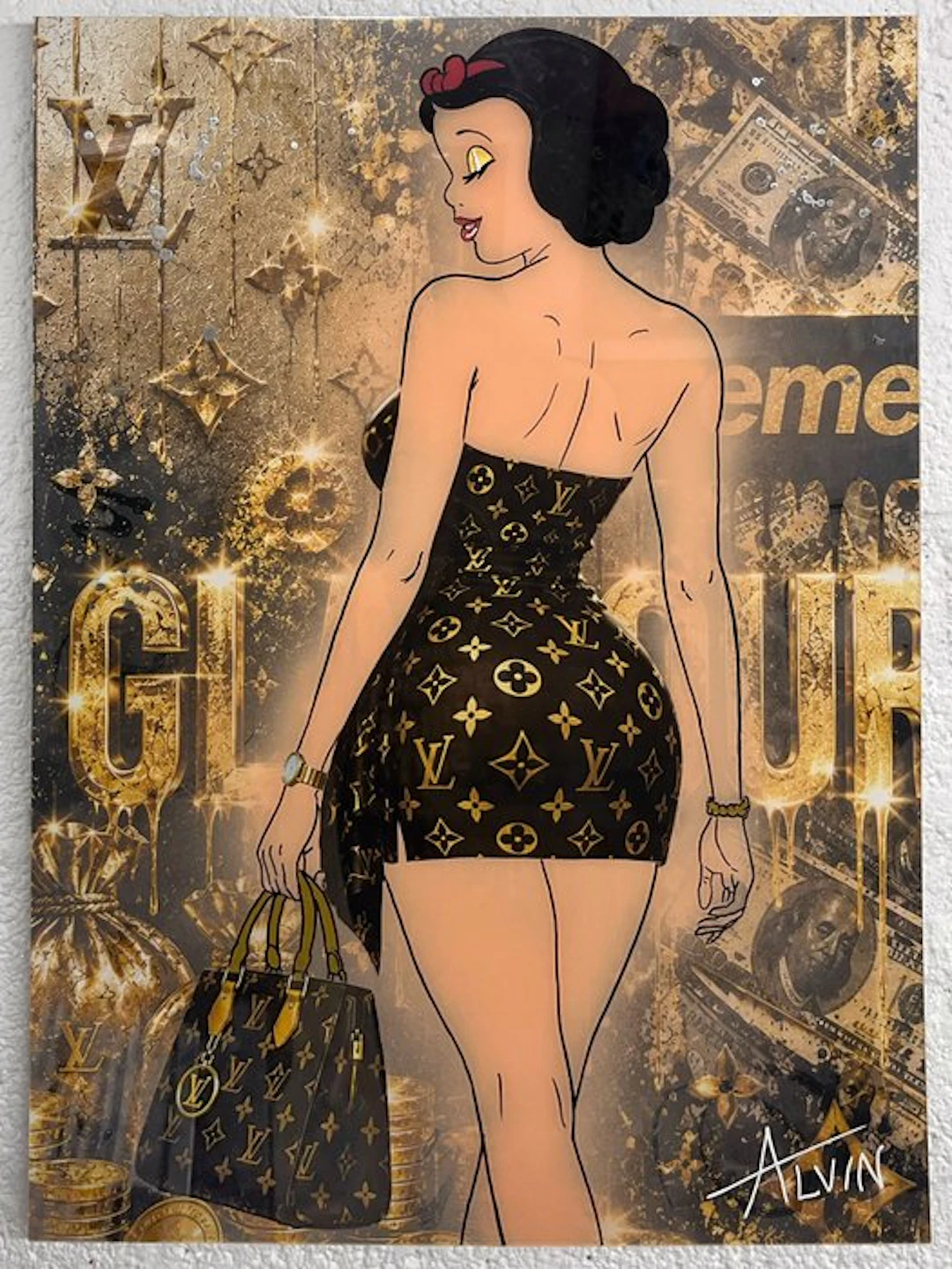 Alvin Silvrants - Glamour Snow White Louis Vuitton - High...