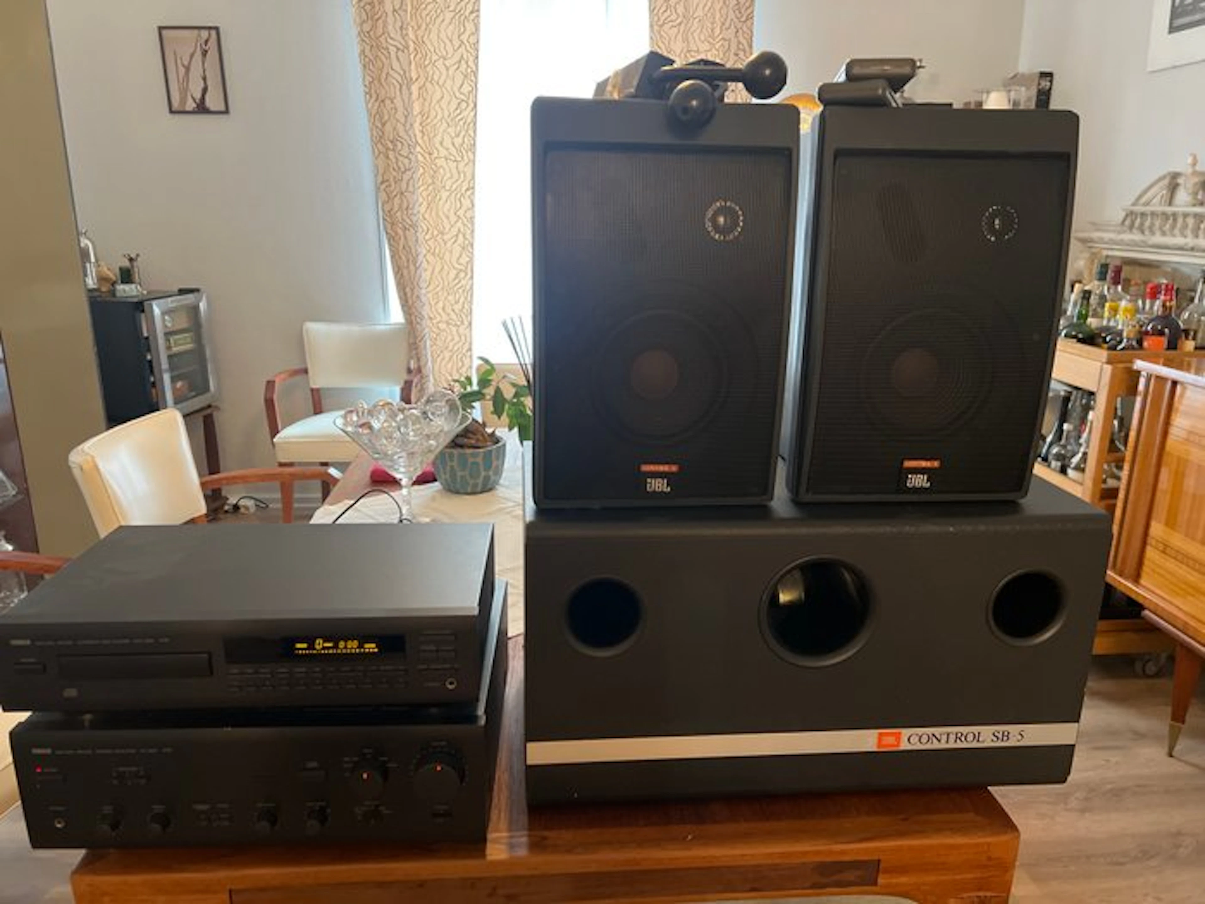 Yamaha, JBL - Yamaha CDX-560 / Yamaha AX-550 / JBL...