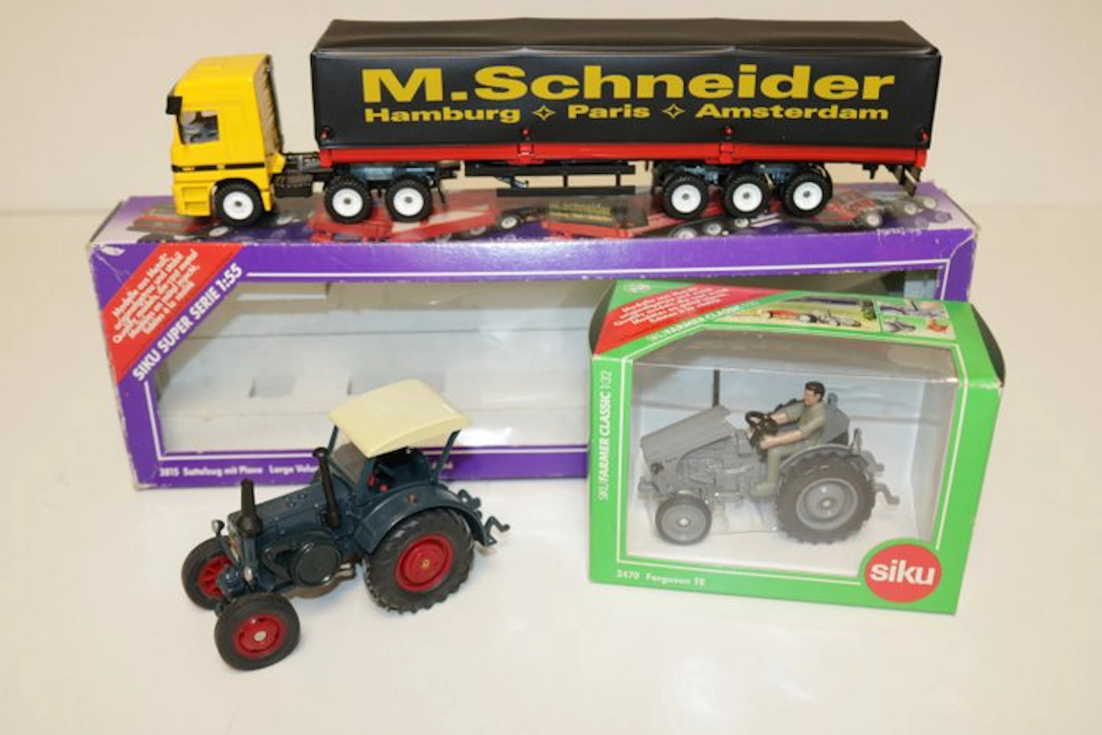 Siku - Model car (3) - SIKU 3 Modellen waarvan 2 met doos...