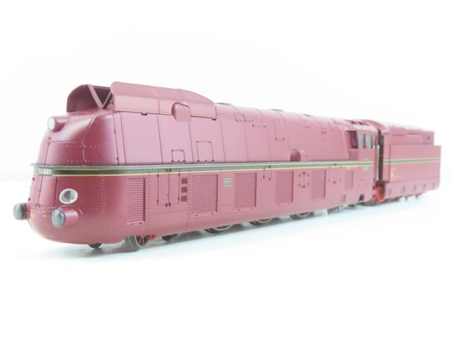 Märklin H0 - 37050 - Steam locomotive with tender (1) - BR 05, with sound - DRG