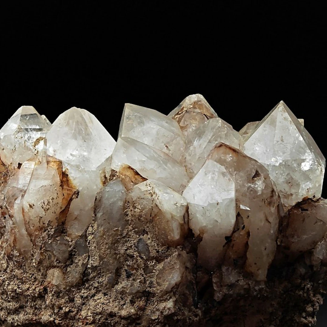 ALPINO, YELLOW QUARTZ ESTHETICS