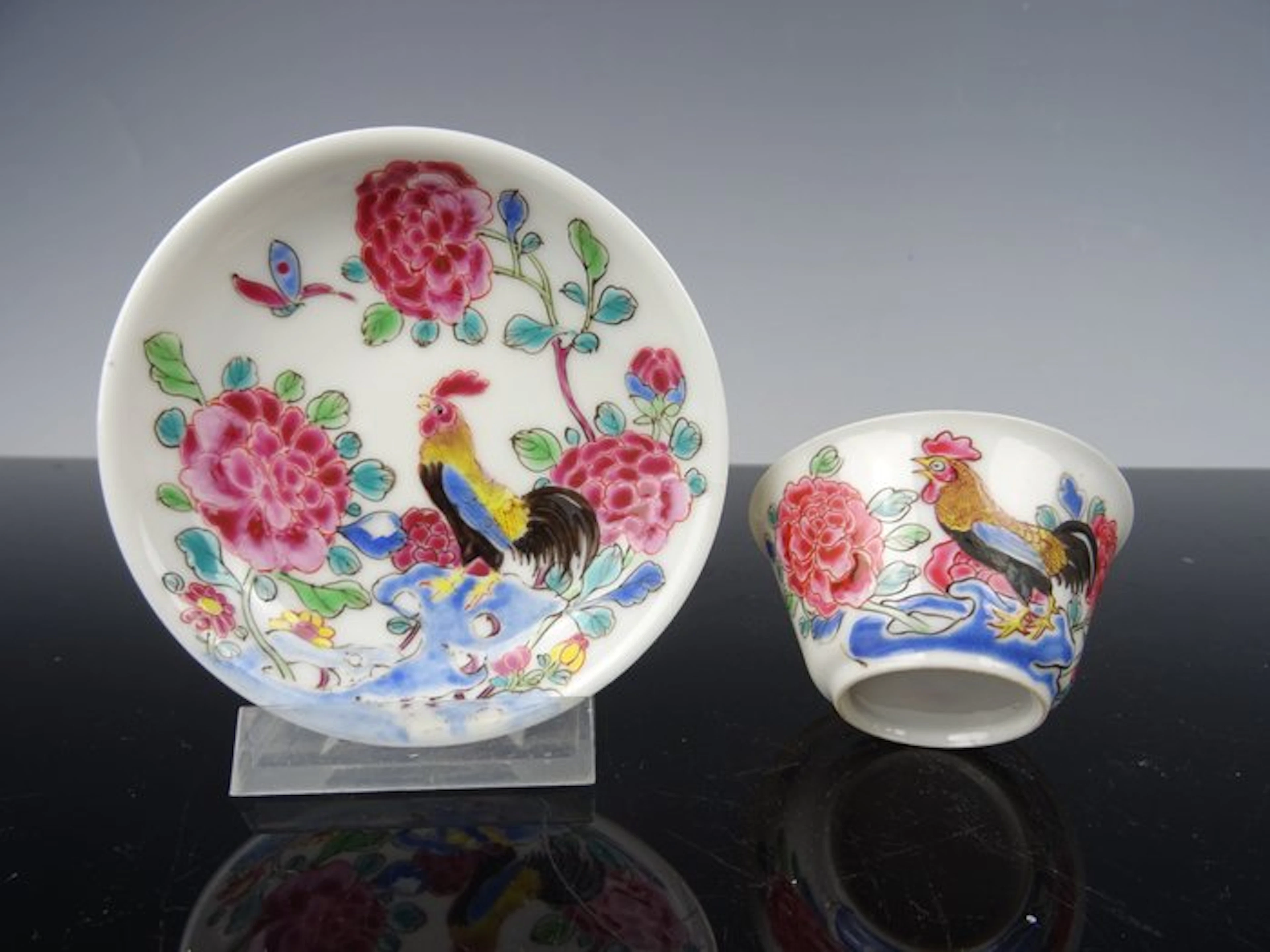 Cup and saucer - Porcelain - Yongzheng 1723–1735