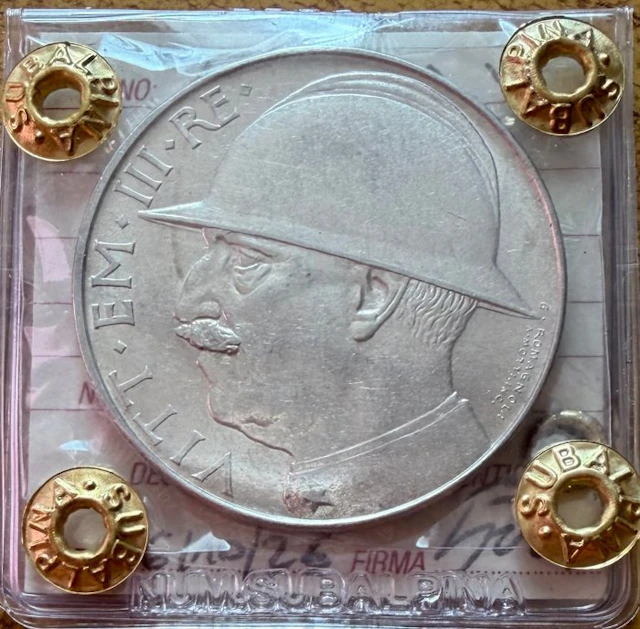 Italy, Kingdom Vittorio Emanuele III. 20 Lire 1928 " Elmetto "
