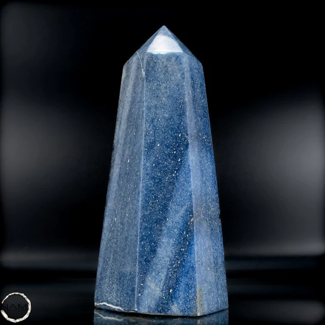 Natural lazulite obelisk from Madagascar – Elegant...