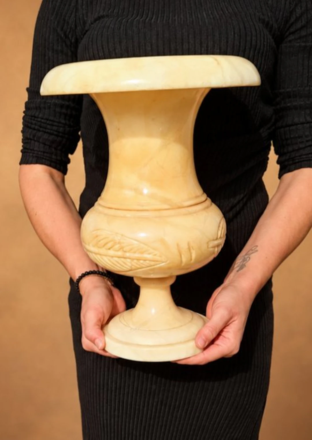 Vase - Alabaster - Grand Medici Vase