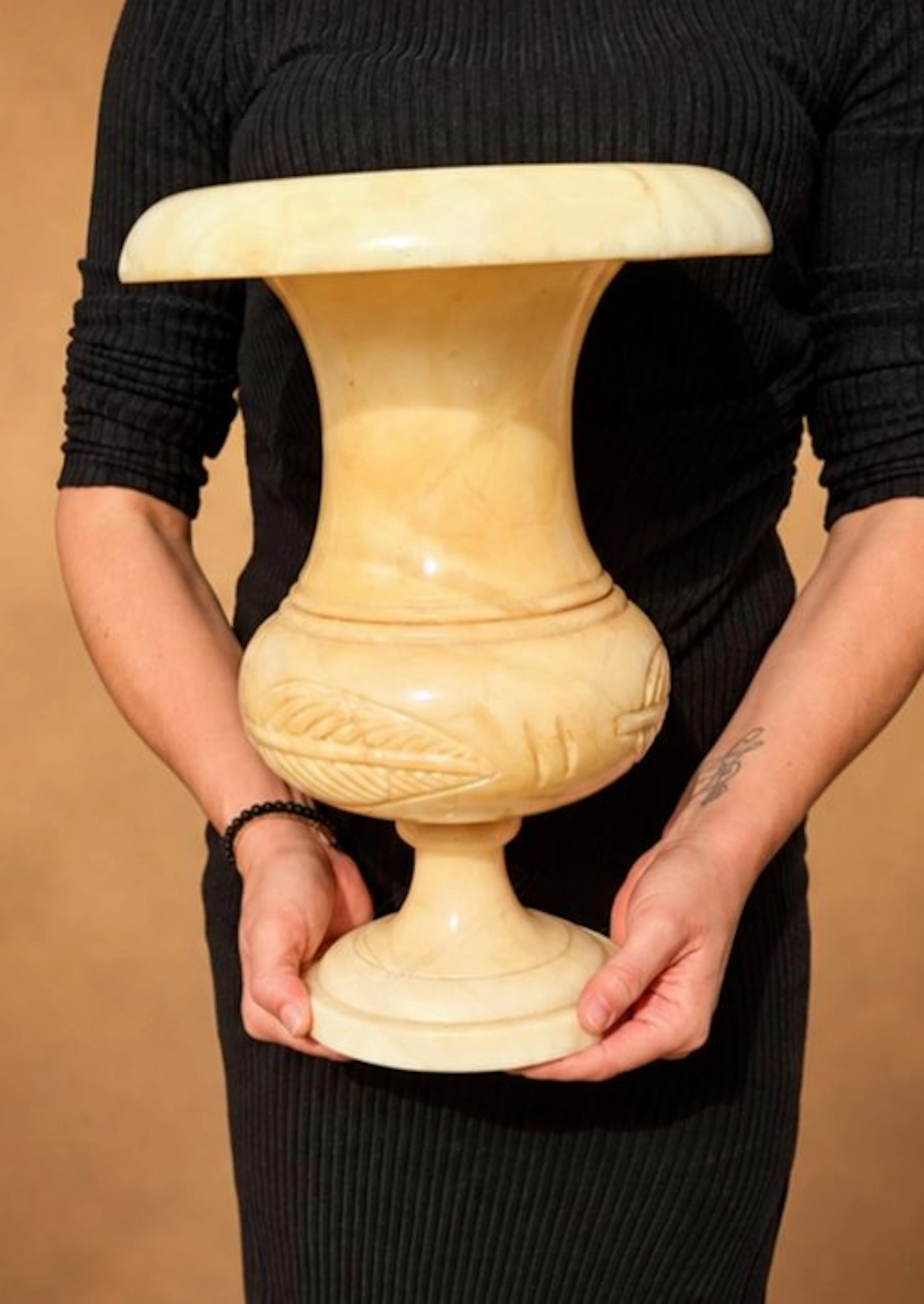 Vase - Alabaster - Grand Medici Vase