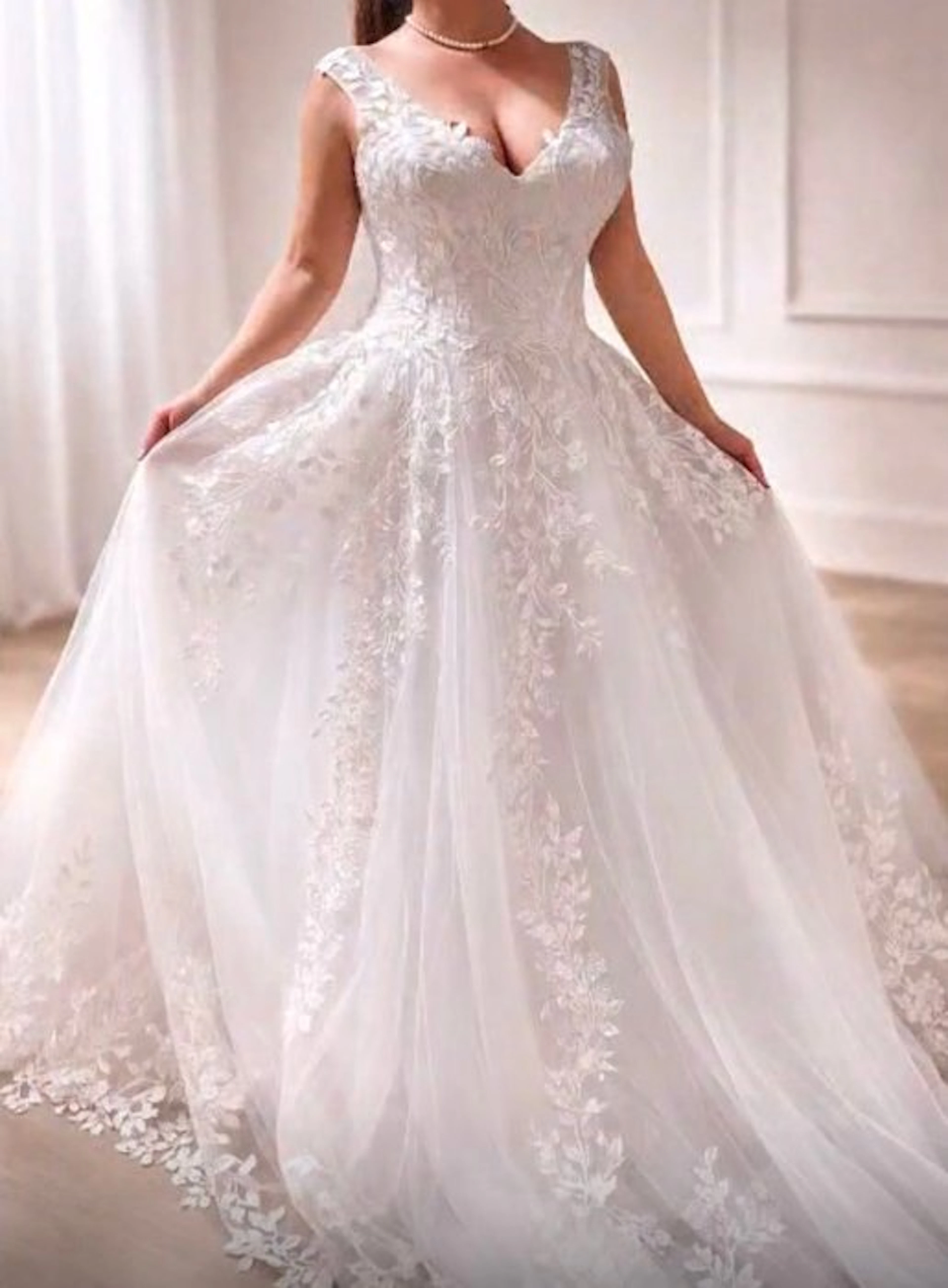 Meraviglioso abito da sposa Sartoriale - Embroidery - 2 m...