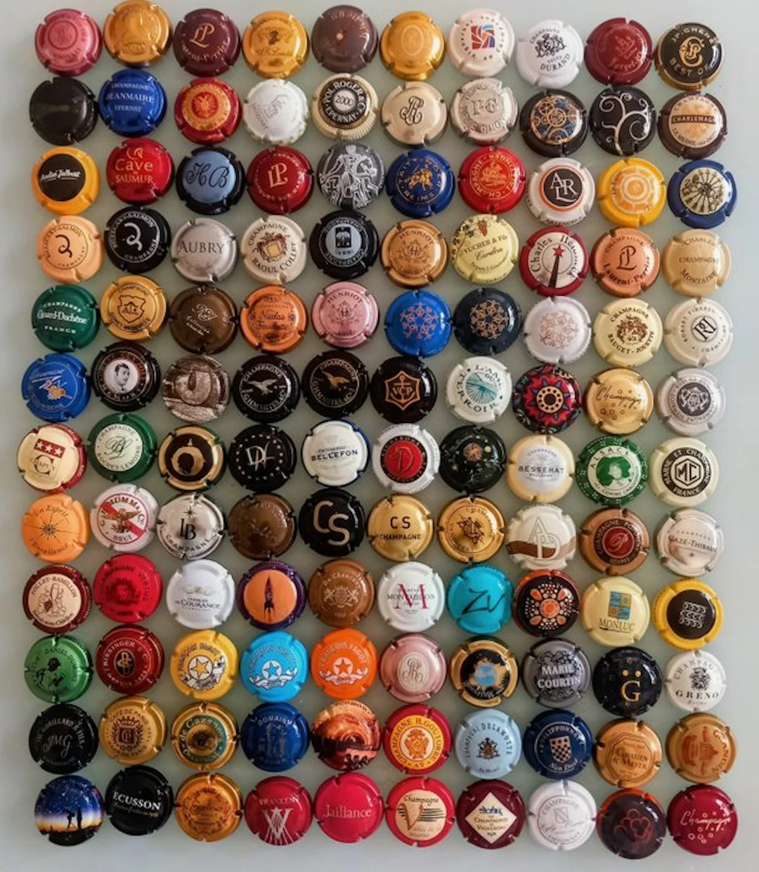 Champagne capsules (120) - Metal - Diverse capsules, wineries