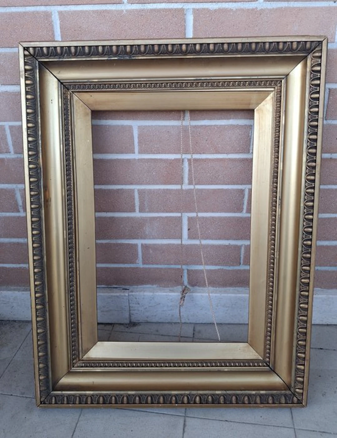 Frame - Wood, Plaster - 67 x 51 cm