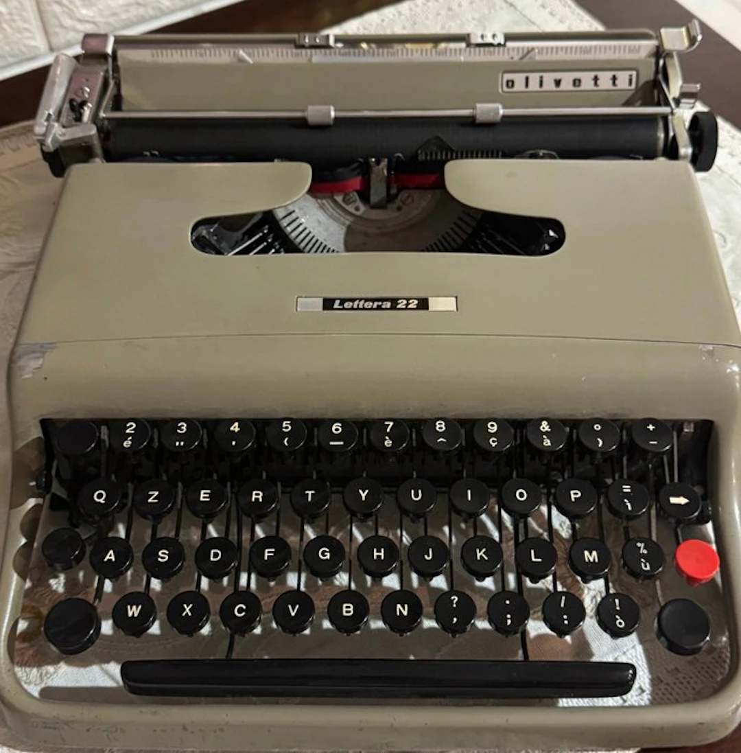 Marcello Nizzoli - Olivetti, Lettera 22 - Typewriter - 1950-1960