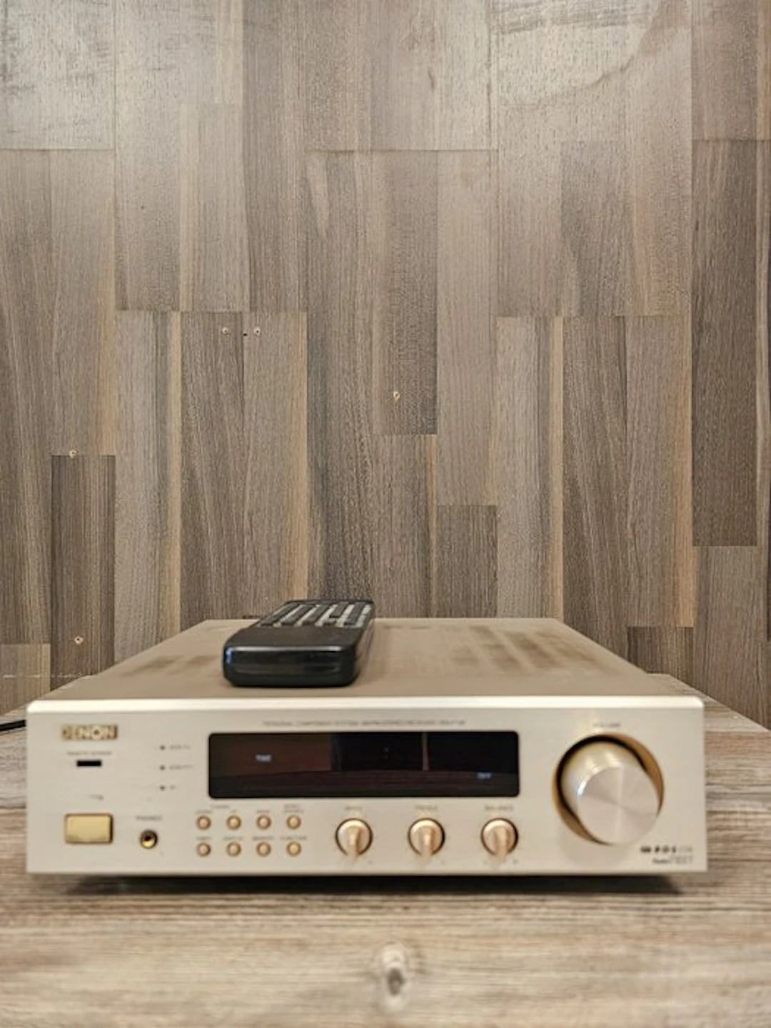 Denon - DRA-F100 Solid state stereo receiver