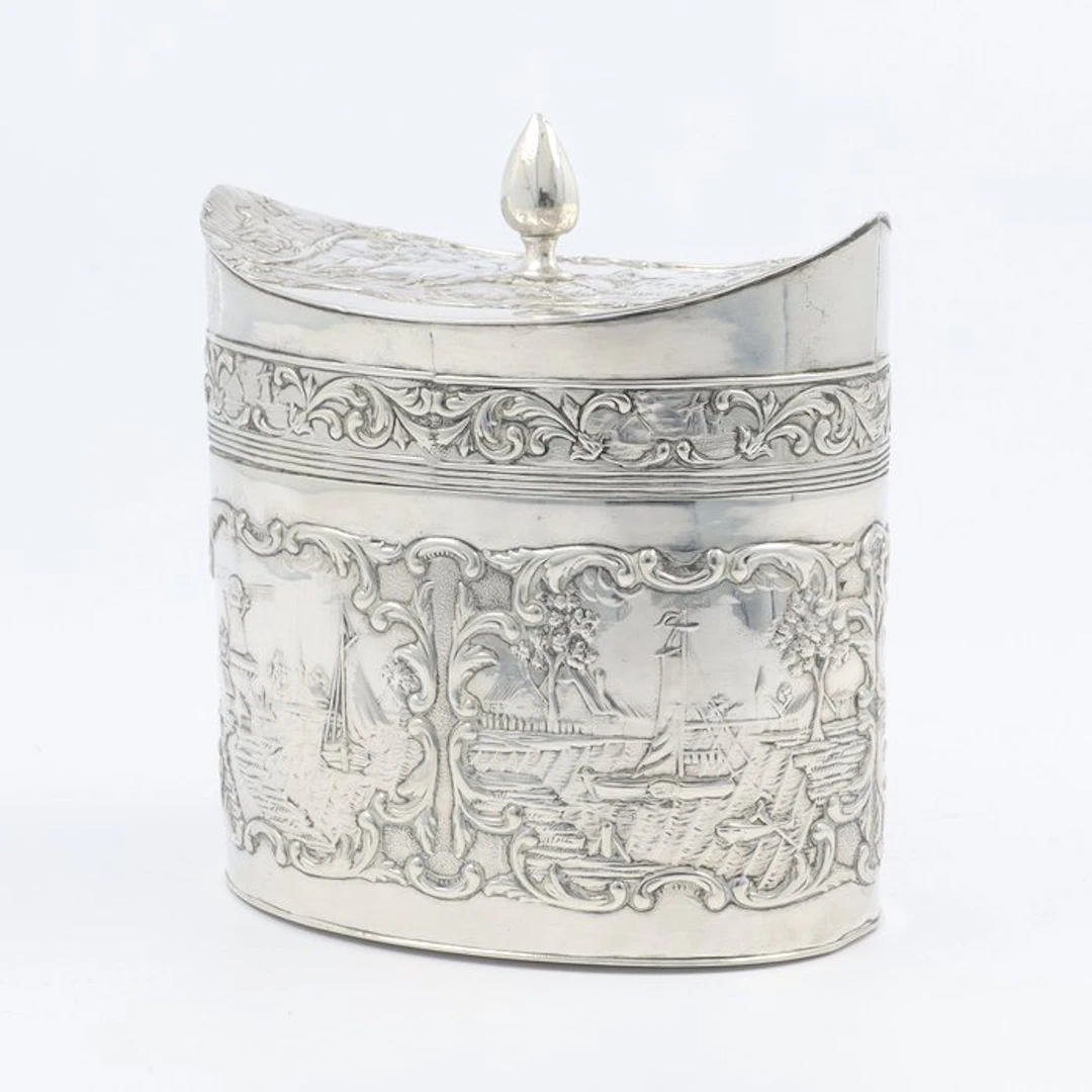 H. Hooijkaas - Theebus - Teacaddy - Schoonhoven, 1917 - Box - .833 silver