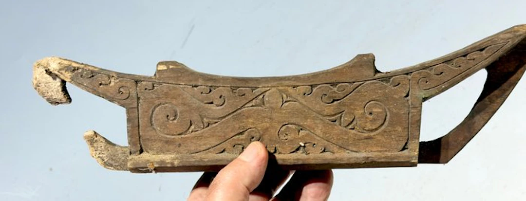 Wooden neckrest - Ansus village - West Papua (No reserve price)