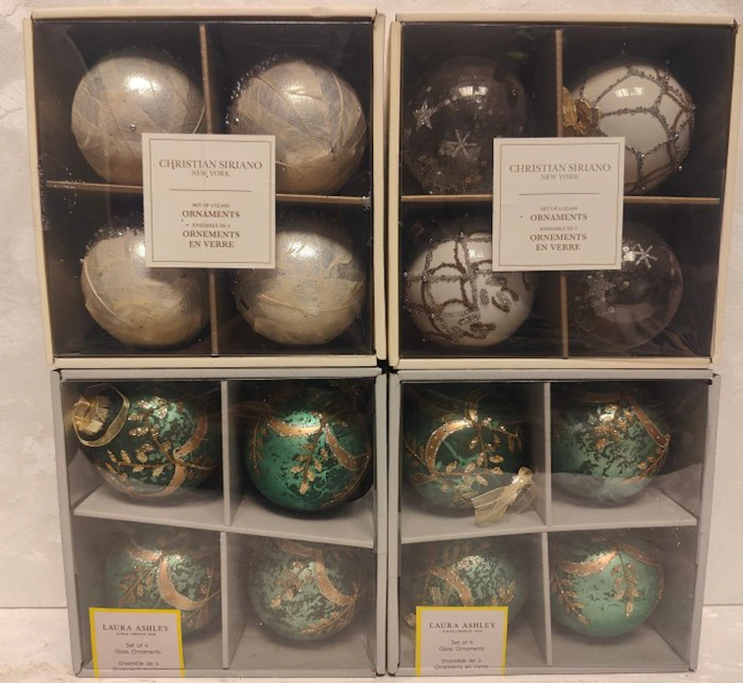 Christmas baubles (16) - Glass