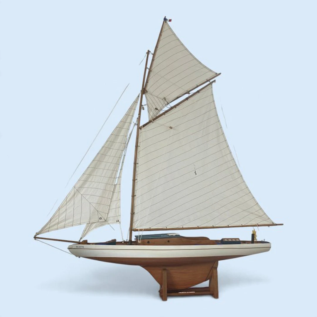 Maritime object - Juliette uit Nimes (Fr) - Wood, Cotton