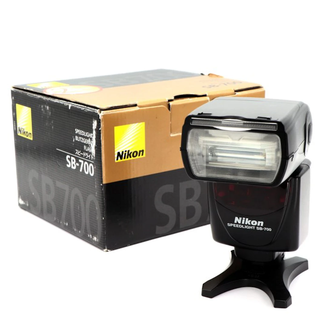 Nikon Speedlight SB-700 #PRO FLASH | Flash