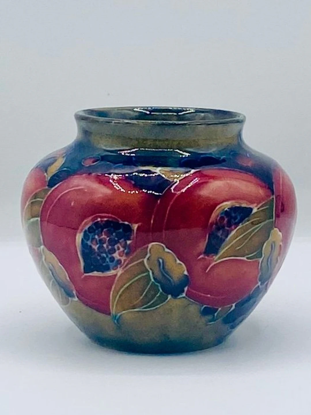 Moorcroft - William Moorcroft - Vase - M55 - Ceramic - Early 'Burslem'