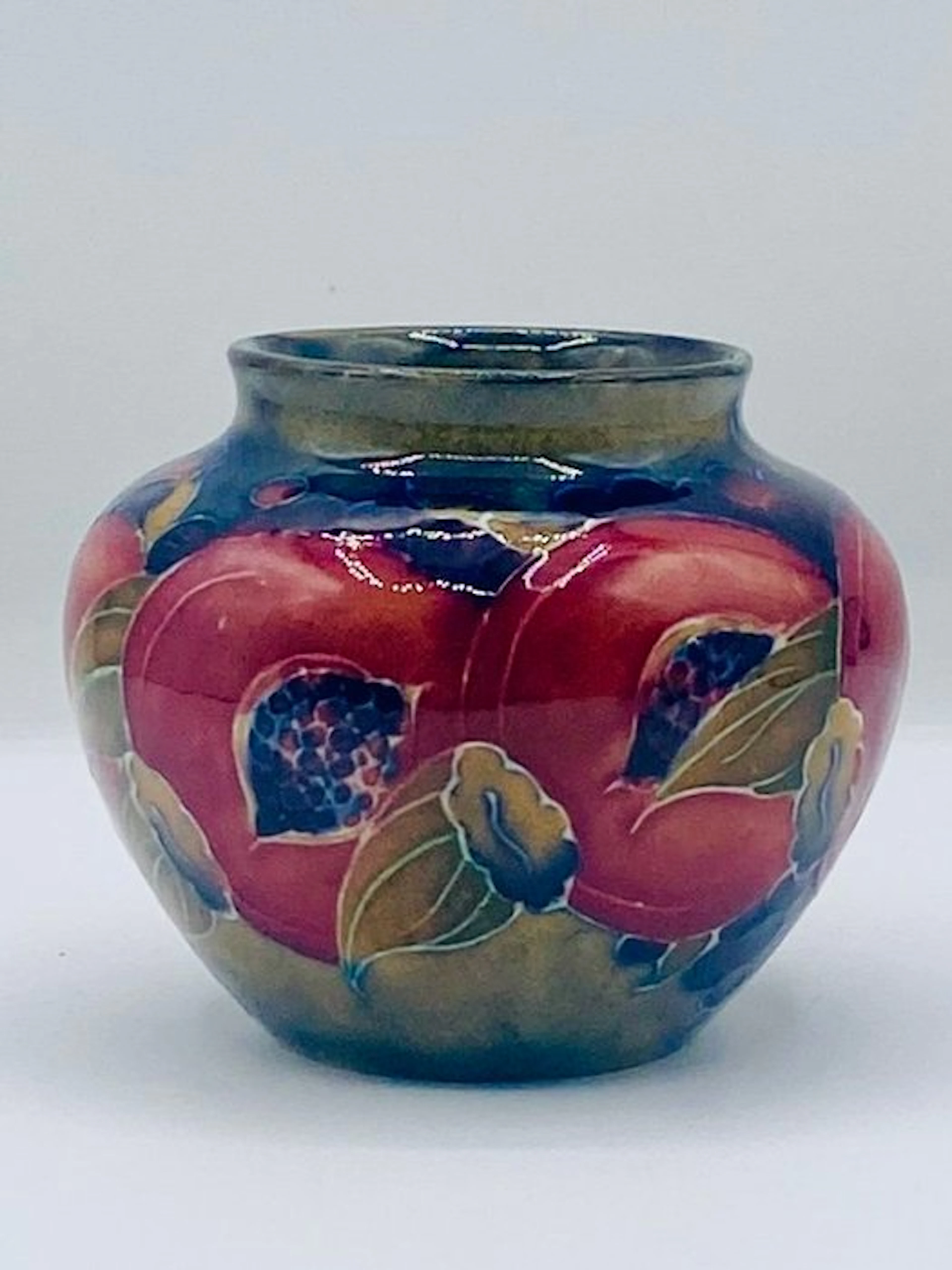 Moorcroft - William Moorcroft - Vase - M55 - Ceramic - Early 'Burslem'