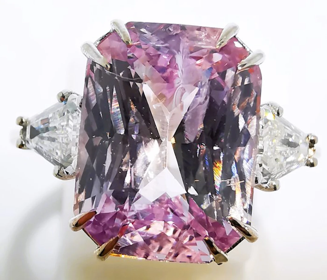 Ring - 18 kt