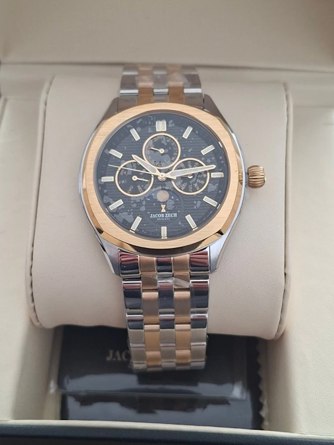 Jacob Zech - Lunar - No reserve price - Z10.1570.003 - Men - 2020-2025