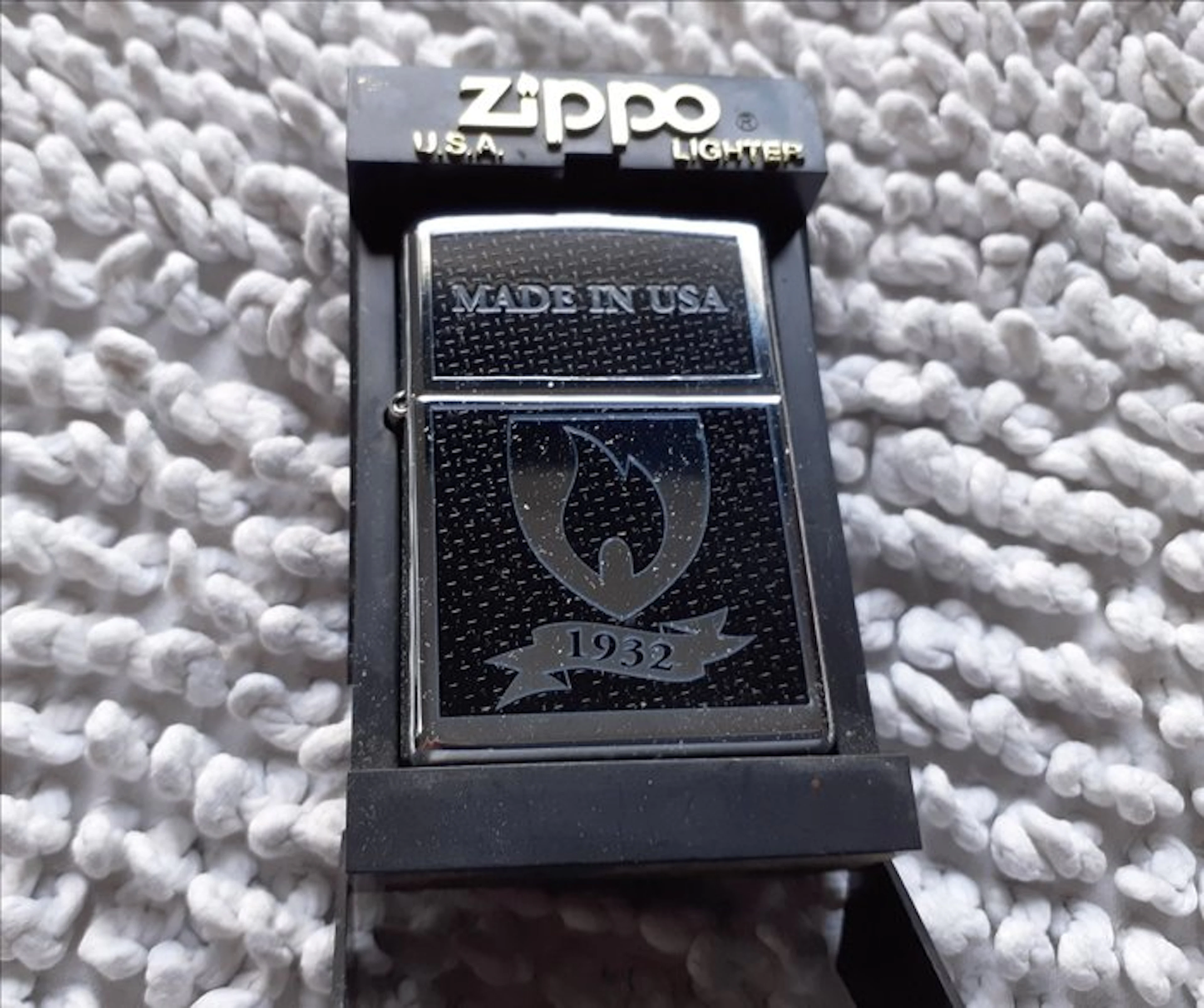 Zippo - L 04 Zippo 1932 Design uit 2004