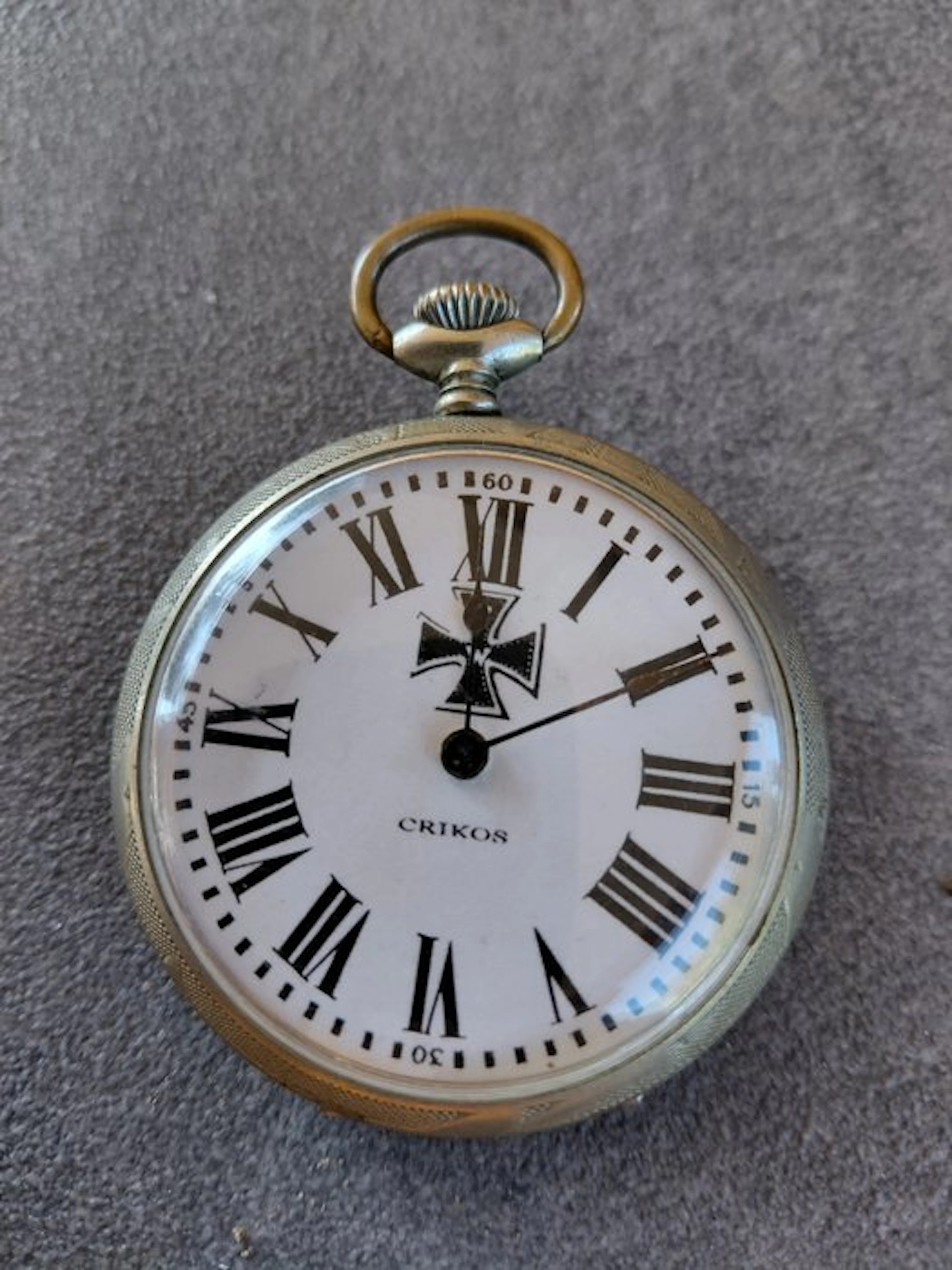 Germany - Military medal - WW1 Crikos military pocket watch with Iron Cross