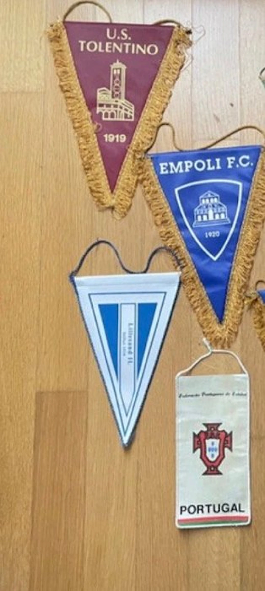 U.S. Tolentino/ E - Calcio - 1990 - Flag / pennant