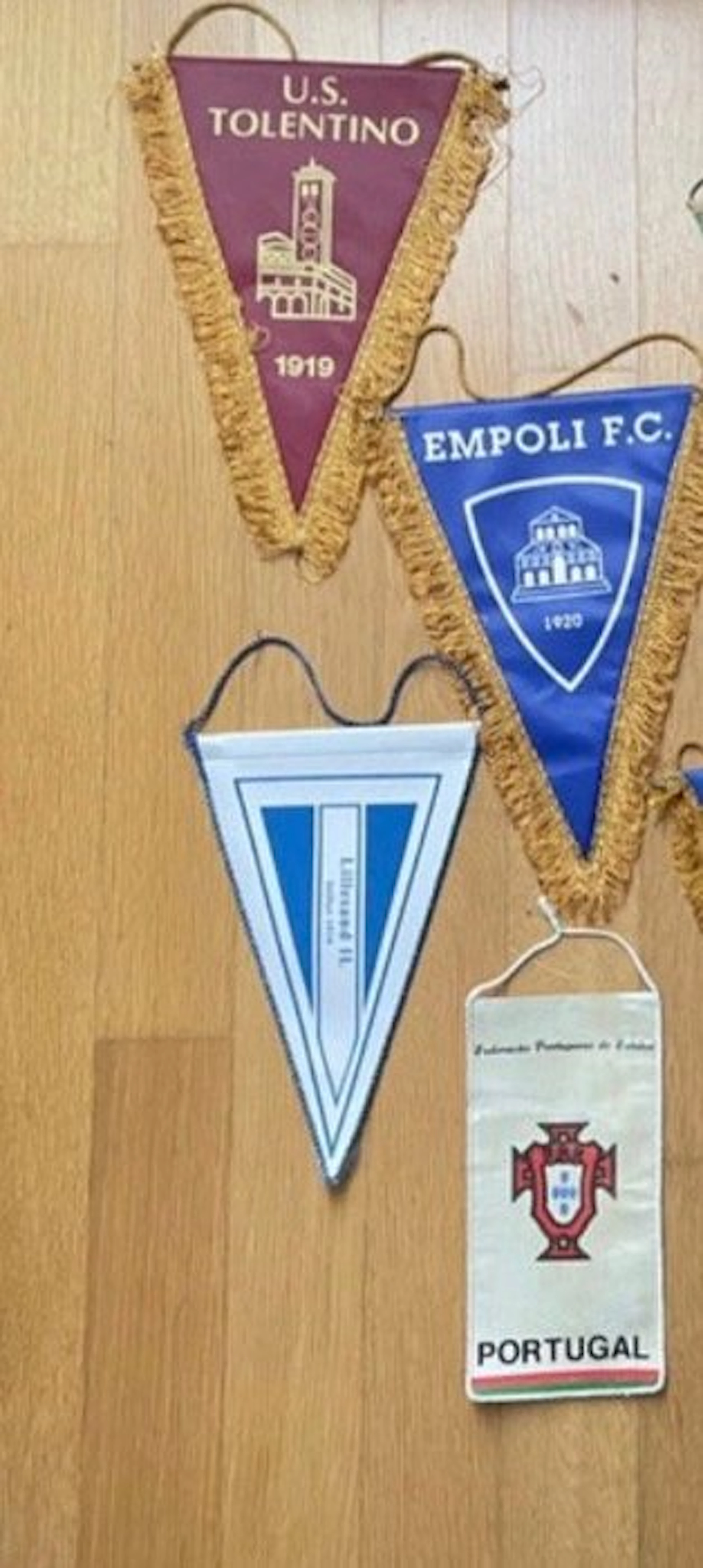 U.S. Tolentino/ E - Calcio - 1990 - Flag / pennant