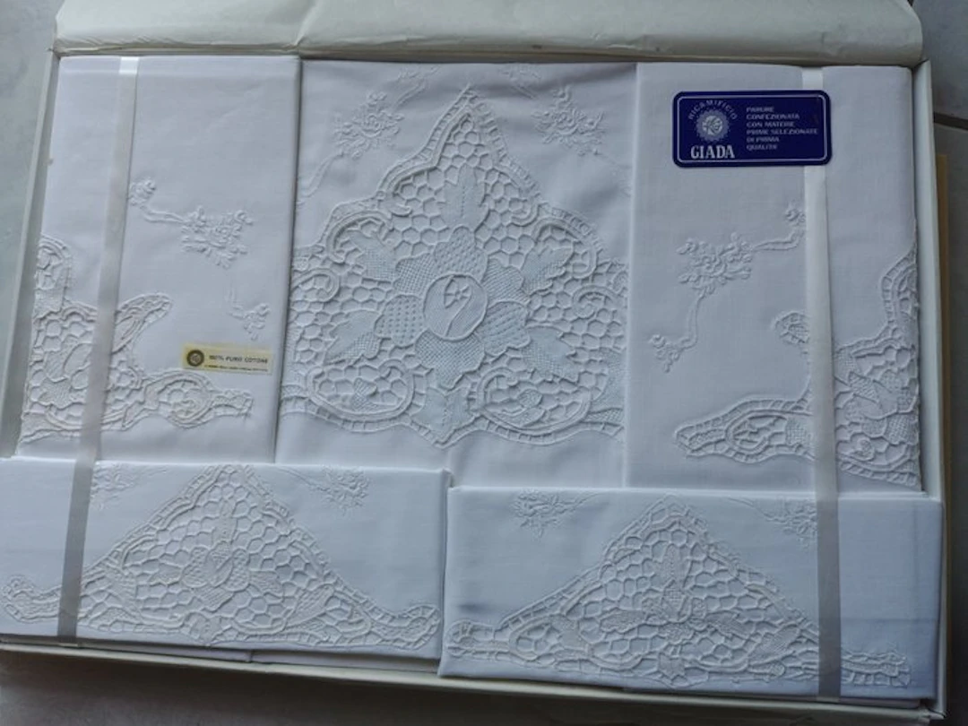 Bed sheet (3) - 280 cm - 240 cm - bridal jewelry set won