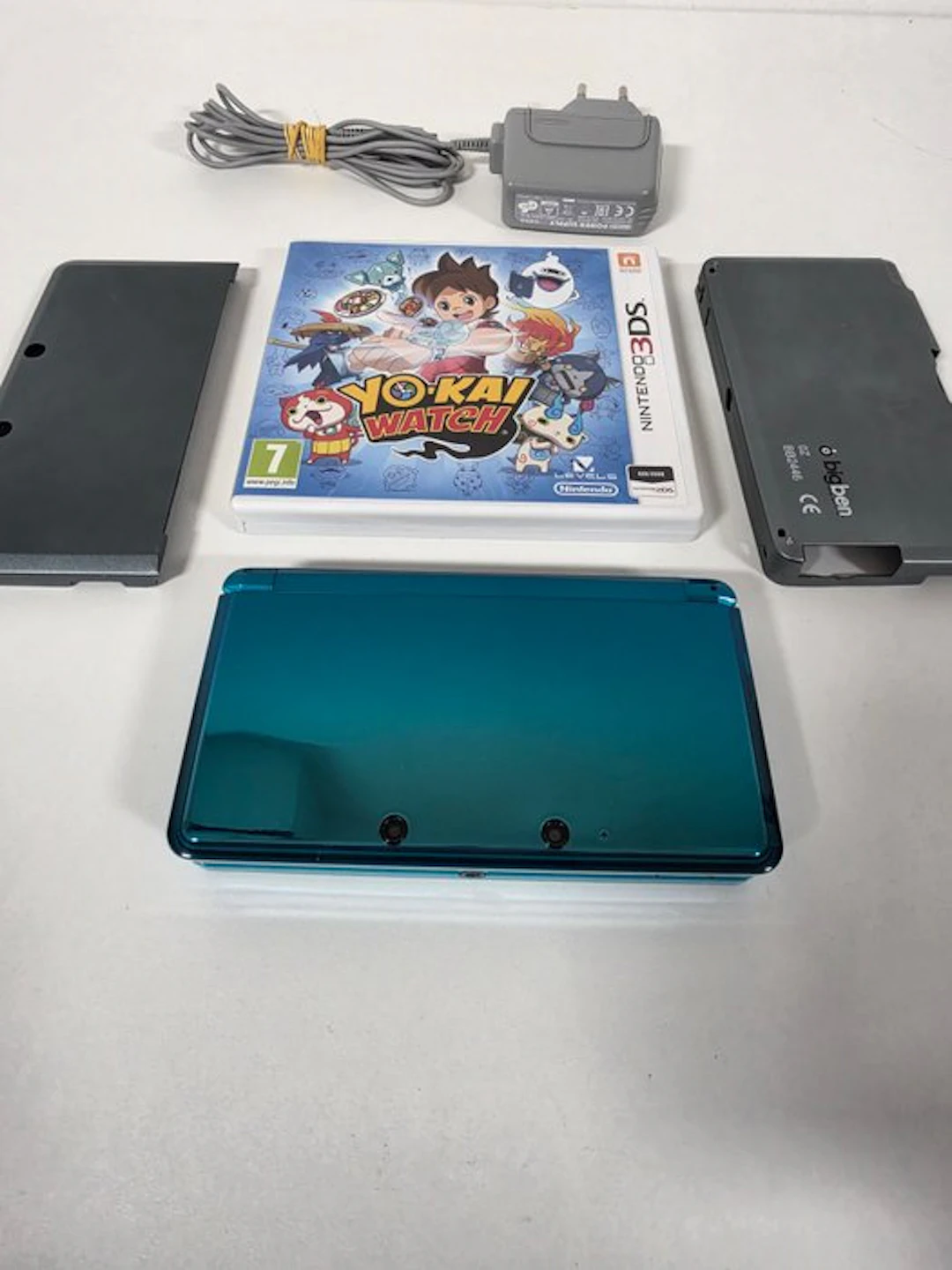 Nintendo - 3DS - Nintendo 3DS Aqua Blue & Game (MINT)...