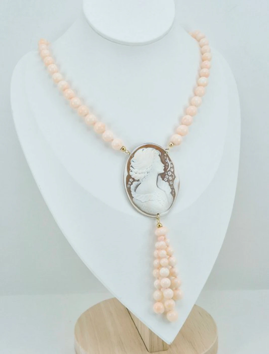 Coral - Silver, Gold-plated - Necklace - Rose Coral and Cameo