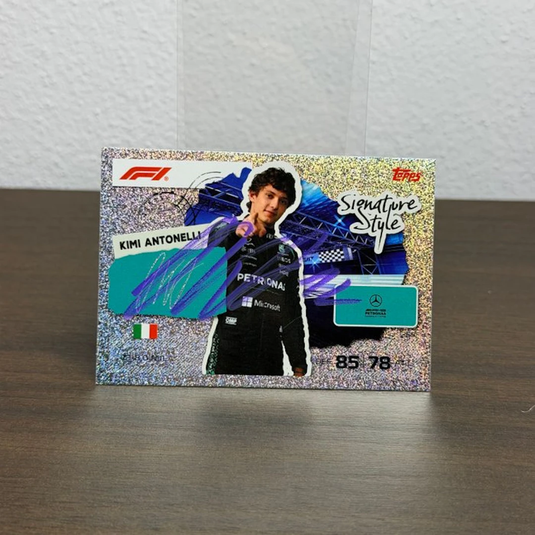Mercedes - Topps Turbo Attax Antonelli Signed - Signature...