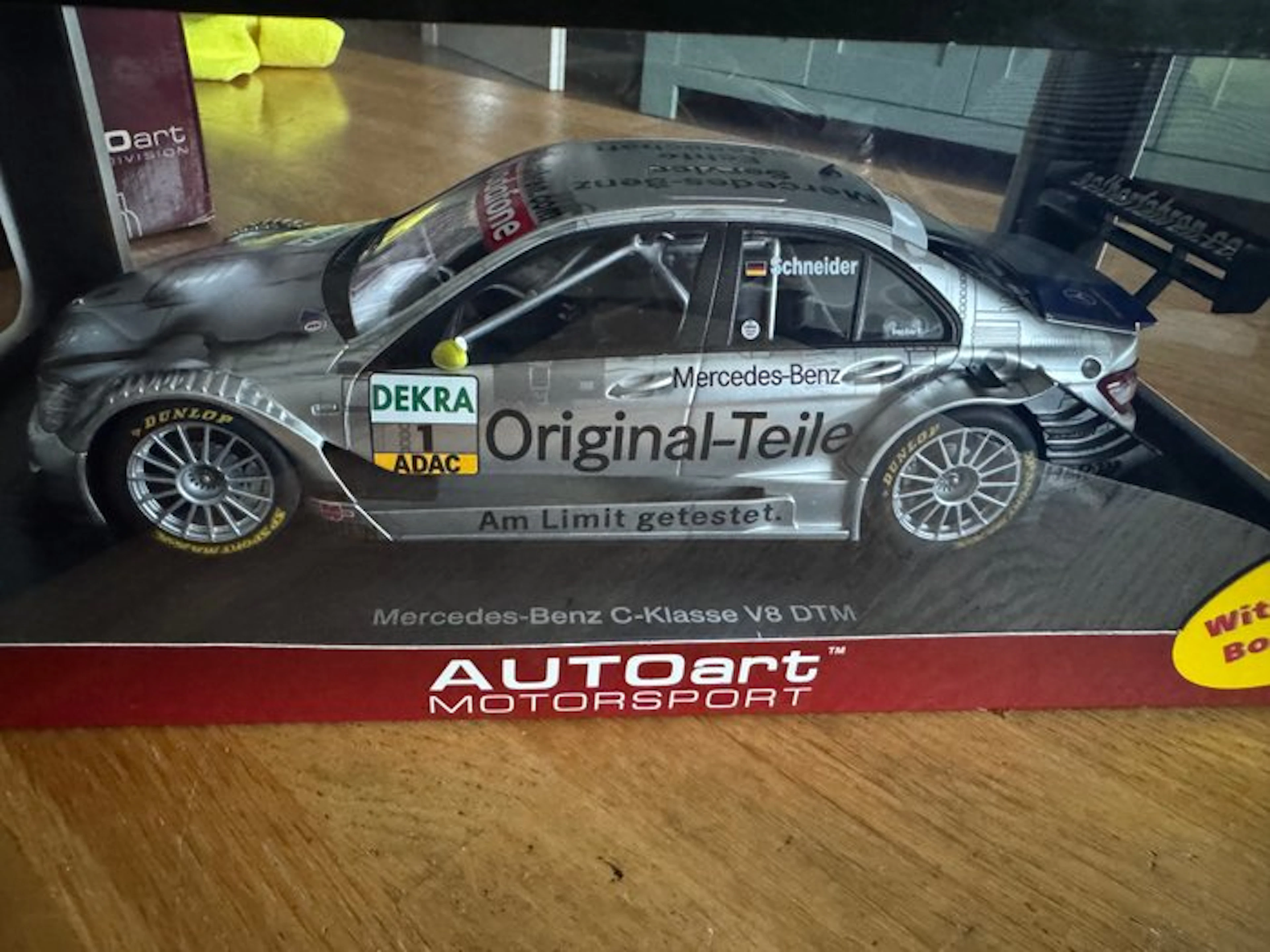 Autoart 1:18 - Model sports car - Mercedes-Benz C-Klasse...