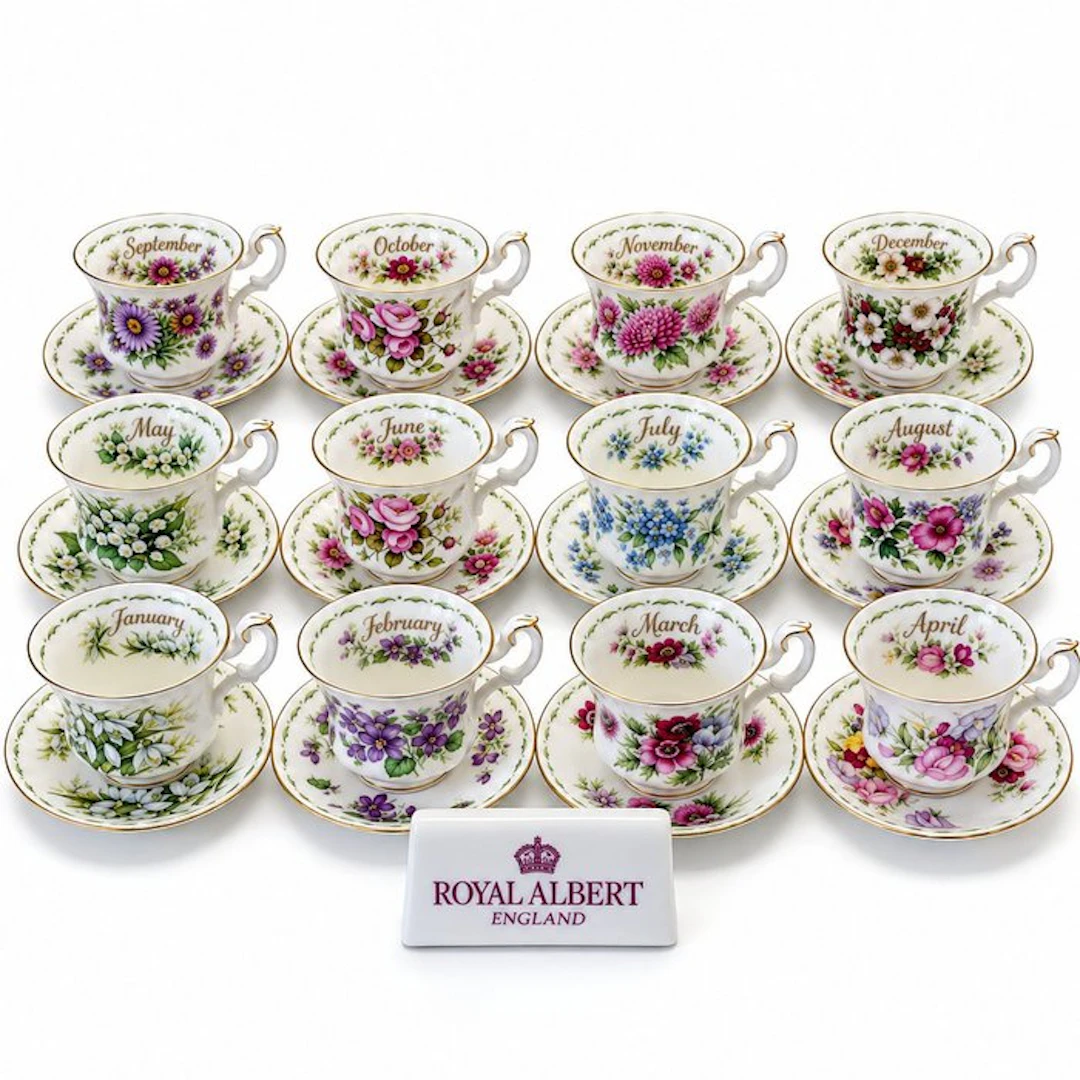 Royal Albert - Cup and saucer (24) - Flower of the Month...